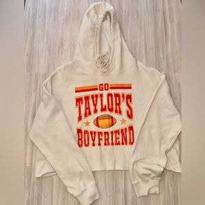 🏈 “Go Taylor's Boyfriend” - IYKYK - Cream Cropped Hoodie - size Large